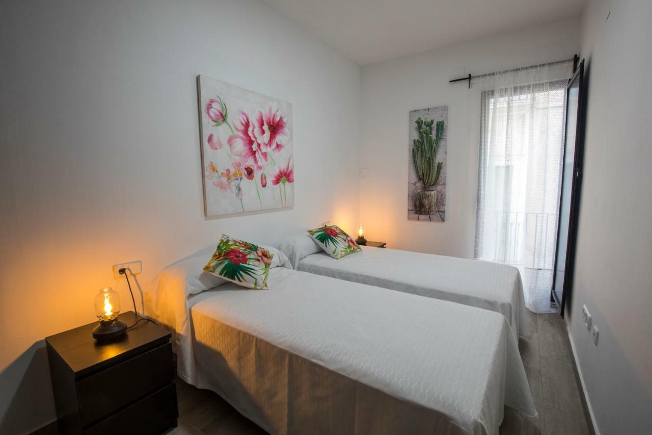 Apartamentos Caceres Turistico Exterior photo