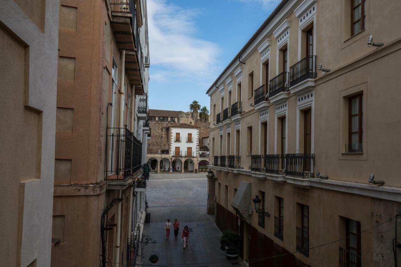 Apartamentos Caceres Turistico Exterior photo